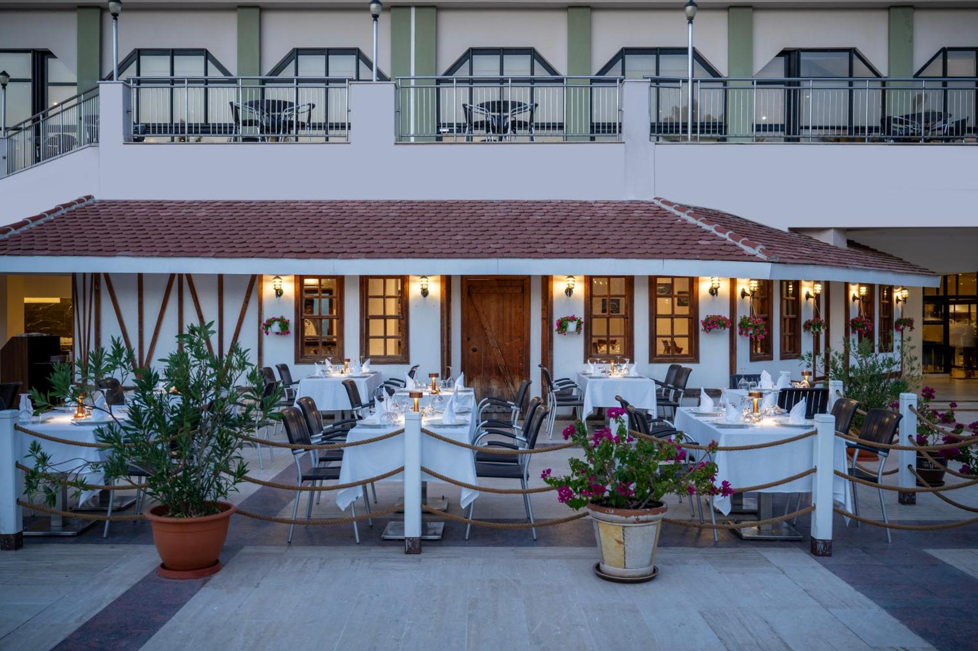 Adora Hotel & Resort Belek Exterior photo