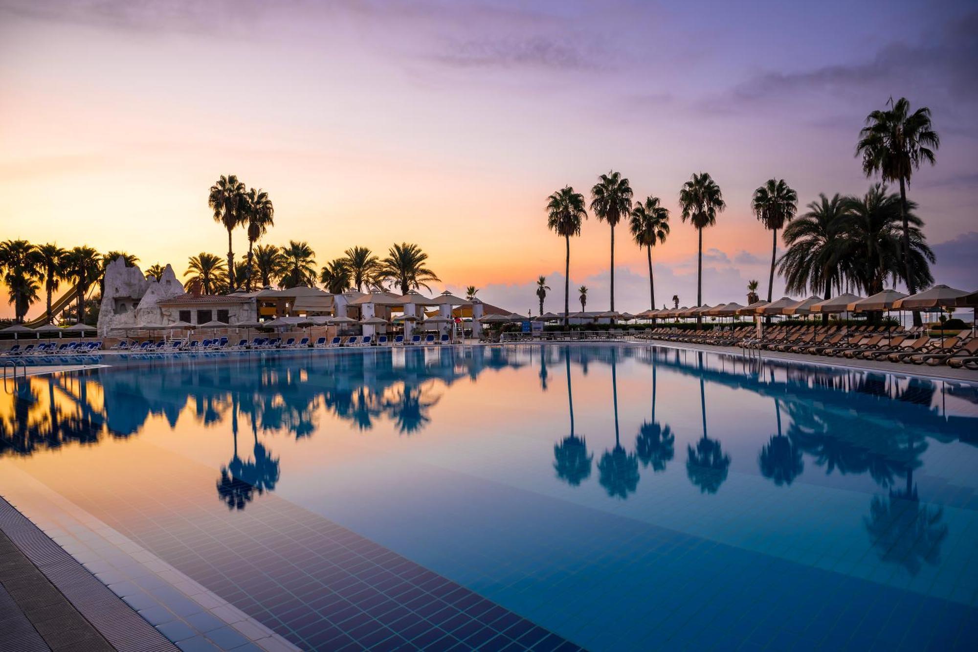 Adora Hotel & Resort Belek Exterior photo